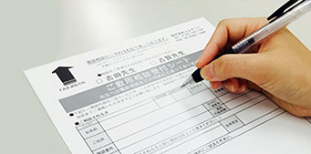 当店で提供しているすべてのサービスのお手続きは店舗で行なえます！